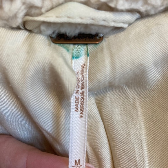 Free People Notched Teddy Bear Peacoat Ivory Tan - Picture 9 of 12